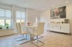 Maison Vente 4 chambres à Rumelange - 670 000 € Maison chaleureuse et conviviale avec cuisine d'été barbecue sa terrasse couverte et son petit jardin.Elle vous fera profiter des moments que vos invités sauront apprécier.Une cuisine spacieuse ouverte avec un espace salle à manger et living, 3 spacieuses chambres à coucher, 2 salles d'eau avec douche italienne, Le grenier a été aménagé en chambre /bureau.Au sous-sol une salle de jeux pour que les enfants puissent recevoir leurs copains.Pour toutes questions ou demandes d'informations, n'hésitez pas à nous contacter, nous serons toujours à votre service.Agence ELSA'HOME à votre écoute pour la concrétisation de vos projets en toute confiance.
