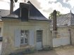Maison Location 1 chambre à Poncé-sur-le-Loir - 375 € c.c. PETITE MAISON DE VILLAGE. Venez visiter cette jolie maison de bourg de 41 m2 comprenant : Au rez-de-chaussée : une entrée dans séjour avec cheminée, cuisine, salle d'eau, WC. à l'étage : une chambre et une petite pièce. en extérieur vous pourrez profiter d'une cour avec une petite dépendance. Chauffage électrique.