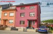 Maison Vente 3 chambres à Differdange - 765 000 € L'agence immobilière MaraMax s.àr.l vous propose belle maison, entièrement renovée en 2015 et située à Differdange, sur un terrain de +/-5a 78ca.
La maison a une surface habitable de +/-137.37m2, une surface totale de +/-258.33m2 et se compose comme suit:
Le rez-de-chaussée accueille les différentes activités de jour:
- hall d'entrée,
- living/salle à manger,
- cuisine équipée,
- WC séparé avec fenêtre.
Premier étage:
- hall de nuit,
- 2 chambres à coucher,
- salle de douche avec 2 lavabos et fenêtre.
Deuxième étage:
- hall de nuit,
- chambre à coucher,
- salle de bains avec douche,
- grenier.
Sous-sol:
- 2 caves,
- buanderie accès jardin avec étang,
- chaufferie accès jardin,
- salle de douche.
A ceci s'ajoute un carport, un pavillon en bois, une maison de jardin en bois ainsi qu'un atelier en granite avec mezzanine, utilisé actuellement comme fitness.
Pour plus d'informations par rapport à cette belle maison, n'hésitez pas à nous contacter.