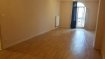 Appartement Vente 3 chambres à Hayange - 77 000 € Énorme potentiel pour ce logement à Hayange. Idéalement situé, proche des axes routiers et autoroutiers importants, de l'arret de bus (Spécial Luxembourg), des commerces et écoles.
Ce bel appartement de type F4, vous offre de très beaux volumes et un potentiel d'aménagement à souhait.
Au 3ème étage, vous découvrirez, un très vaste séjour, une cuisine, 2 ou 3 chambres, un espace à aménager, SDB et WC et rare dans le secteur... BALCON
En plus, les combles sont cédés avec le logement (possiblité de créer 2 logements ou un magnifique DUPLEX)
APPARTEMENT A FAIRE REVIVRE ET A DEVELOPPER
Facilité de stationnement.
N'hésitez pas, venez visiter.....A bientôt