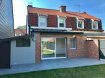 Maison Location 3 chambres à Wattrelos - 950 € c.c. WATTRELOS 3CH+JARDIN+GARAGE. Située rue de la Martinoire à Wattrelos, superbe maison de 95m² totalement rénovée avec goût et disposant de : un hall d'entrée-un wc-une belle cuisine équipée-un salon/séjour-trois chambres-une salle de bain avec baignoire et double-vasque-une buanderie-une terrasse avec jardin-un garage. Chauffage central gaz - Disponible de suite. Loyer mensuel : 950€ Dépôt de garantie : 950€ Honoraires de location : 950€ Magnifique rénovation Un bijou !