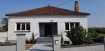 Maison Location 3 chambres à Hambach - 890 € c.c. Maison à louer Hambach. Belle maison individuelle de 130m² comprenant : 3 chambres, salle-à-manger/salon avec cheminée, cuisine équipée accès terrasse couverte, salle de bains et wc.
En sous-sol : garage 2 voitures, chaufferie fioul, cuisine d'été meublée accès terrasse arrière, buanderie, salle d'eau+wc, espace de stockage, jardin, espaces verts, arbres fruitiers, balançoire
Mandat N° 1342. Charges locatives au re'el, remboursement sur justificatifs. Dépôt de garantie 890 €. Honoraires de 890 € TTC à la charge du locataire comprenant 390 € pour l'état des lieux. Nos honoraires : http://www.le-pied-a-terre.fr/honoraires