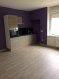 Appartement Location 1 chambre à Nilvange - 440 € c.c. NILVANGE F1BIS avec cave. Au centre du village, au rez de chaussée, Bel F1 Bis composé d'une entrée avec placard, un séjour ouvert sur cuisine équipée, une chambre, une salle d'eau avec douche et wc, une cave privative. Libre de suiteCopropriété de 6 lots.