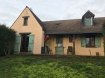Maison Vente 3 chambres à Lavernat - 98 440 € MAISON CONTEMPORAINE. RDC : Entrée, Séjour/salon, cuisine aménagée et équipée (plaques gaz, hotte, four), dégagement, salle de bains, deux chambres, wc. Etage : Une pièce palière, wc, un bureau, une salle de bains et une chambre. Garage attenant mais non communiquant, un préau, jardin avec dépendances, cave.