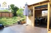 Maison mitoyenne Vente 4 chambres à Tetange - 575 000 € Maison de rangée, ayant subit des travaux de rénovation les 2 dernières années, tel que la toiture et façade.
Comprend 4 chambres à coucher, 2 salles de douche dont une avec baignoire également.
Une grande cuisine équipée attenante à une véranda d'un côté et de l'autre au salon.
Jardin, terrasse et garage complètent cette maison.
Pour plus d'informations, nous sommes disponibles au 28.66.39.1 ou bien le 621 188 267.
Ref agence :72541