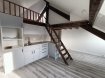 Appartement Bitche 2 pièce(s) . Appartement  atypique entièrement restauré il y a 2 ans, cuisine ouverte sur pièce de vie, 1 chambre et salle d'eau avec Wc. Proche centre de bitche, 25 euros de charges mensuelles pour l'eau et la teom. idéal jeune couple. dpe en cours. Contact Nord Sud immobilier à Bitche - Rohrbach les Bitche et Sarreguemines au 03 72 64 01 02