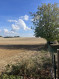 Luttange (57) ? Terrain à bâtir de 1 283 m² en zone UB 

Dans un village calme et recherché de la vallée de la Canner, à 25 minutes de Metz et Thionville et à 30 minutes de la frontière luxembourgeoise, venez découvrir ce beau terrain constructible de 12 ares 83.

Idéalement situé, à proximité des écoles et commerces, ce terrain libre de constructeur vous permet de concevoir la maison de vos rêves dans un cadre verdoyant et paisible.

Caractéristiques :

Surface : 1 283 m²  
Zone UB (constructible)  
Terrain non viabilisé ? réseaux (eau, électricité, assainissement, télécom) à environ 60 m  
Accès par chemin en terre d'environ 60 m, sécurisé par une servitude de passage actée au profit du terrain  
Pour tout renseignement complémentaire, merci de nous contacter.