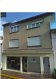 Immeuble de rapport Vente à Uckange - 194 250 € Immeuble Uckange. Immeuble situé 5 rue de l'Eglise ( face à la mairie) comprenant au rez de chaussée un local commercial ainsi que deux appartements de 55 m² chacun ( 1 er et second niveau). Total des revenus locatifs 17400 € annuel. Stabilité des locataires du rez de chaussée et 1 er ( 10 ans) . Le second niveau est libre de locataire. IMMODM 06 11 98 36 91
