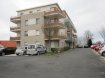 Appartement Location 1 chambre à Cambrai - 520 € c.c. En résidence sécurisée avec ascenseur. Appartement de type 2 de 43.20 m2 situé au 1er étage comprenant : hall d'entrée, salon/séjour, cuisine, 1 chambre, salle de bains (baignoire), WC. placards de rangement - chauffage électrique - place de parking - balcon. loyer 470 EUR et 50 EUR de provision pour l'eau, les communs et la place de parking. honoraires 345.60 EUR à la charge du locataire ( 8EUR du m2 pour la visite, le dossier, le bail et l'état de lieux) à régler uniquement à la signature du bail.