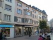 Appartement Location 1 chambre à Ettelbruck - 950 € Joli appartement, partiellement rénové de +/- 80 m2 au 2ième étage d'une petite résidence au plein centre ville dans la zone piétone et offrant hall d'entrée, grand living/salle à manger, cuisine équipée, 1 chambre à coucher, salle de douche, WC séparé, cave et un bureau au 4ième étage
Disponibilité: de suite
Ref agence :1096