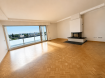 À LOUER ? STRASSEN | Superbe appartement 3 chambres au dernier étage | ±110 m²

SIGELUX Real Estate vous propose à la location ce spacieux appartement de ±110 m², idéalement situé au dernier étage d'une résidence parfaitement entretenue, au 13, rue de l'Église à Strassen, l'une des communes les plus recherchées aux portes de Luxembourg-Ville.

Grâce à ses généreux volumes, sa luminosité naturelle et sa situation privilégiée, ce bien constitue une opportunité rare pour une famille souhaitant bénéficier d'un cadre de vie résidentiel tout en restant à proximité immédiate de la capitale.

Agencement
Hall d'entrée de ±14 m² avec nombreux espaces de rangement
Vaste séjour lumineux de ±32 m²
Cuisine indépendante entièrement équipée de ±12 m²
Trois chambres à coucher de ±15 m², ±14 m² et ±11 m²
Salle de bains de ±6 m²
WC séparé
Cave privative
Buanderie commune
Les atouts du bien

? Dernier étage

? Appartement particulièrement lumineux

? Belle distribution des pièces

? Vaste séjour de plus de 30 m²

? Cuisine indépendante

? Trois véritables chambres

? Résidence calme et bien entretenue

? Quartier résidentiel très recherché

Une situation privilégiée

Strassen est l'une des communes les plus prisées du Grand-Duché, appréciée pour sa qualité de vie, ses infrastructures et sa proximité immédiate avec Luxembourg-Ville.

À proximité immédiate :

Commerces et restaurants
Centre commercial Belle Étoile
Écoles et crèches
Arrêts de bus
Accès rapide vers le centre-ville, le Kirchberg et les principaux axes autoroutiers
Nombreuses infrastructures sportives et espaces verts

Un emplacement idéal pour les familles et les personnes actives recherchant confort, tranquillité et excellente mobilité.

Conditions de location
Disponible immédiatement
Bail minimum : 2 ans
Colocation non acceptée
Animaux non autorisés

(Loyer, charges et conditions financières sur demande ou à compléter.)

Informations et visites

Les visites sont organisées exclusivement sur rendez-vous.

Afin de permettre une étude préalable du dossier, nous vous remercions de bien vouloir nous communiquer avant toute visite :

Nombre d'occupants
Date souhaitée d'entrée dans les lieux
Durée de location envisagée
Employeur et fonction
Type de contrat de travail
Revenu net mensuel du ménage
Contact

Bob Funck
SIGELUX Real Estate

?? +352 621 265 450