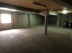 Appartement Vente 2 chambres à Algrange - 135 000 € ALGRANGE- bel appartement avec grand garage. Au réez de chaussée d'un immeuble de caractère, bel appartement de type F3 composé d'une entrée, d'une cuisine meublée, d'un salon séjour, de 2 chambres, d'une salle de bain carrelée composé d'une baignoire ainsi qu'une douche, d'un WC et d'un débarras .Chauffage ind.au gaz Une cave et 2 emplacements de parking viennent compléter le bien.Actuellement loué au prix de 700Euros.