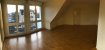 Appartement Vente 1 chambre à Sarreguemines - 79 000 € L'agence Pack'Immo vous propose cet appartement F2 de 51 m² au 4ème et dernier étage d'une résidence de qualité, sécurisée et très bien entretenue avec ascenseur.
L'appartement comprend une entrée avec placards, un salon, une cuisine, une salle de bains avec baignoire, un WC séparé et une chambre donnant sur un balcon.
Chauffage électrique par le sol.
Grand parking commun pour les résidents.