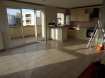 Appartement Location 2 chambres à Yutz - 850 € c.c. YUTZ - Dans résidence, au calme bel appartement F4 de 84 m2
au 2 ème et dernier étage comprenant entrée avec placard, séjour avec cuisine équipée ouverte pour 25 m², salon de 10m², 2 chambres 11 et 10 m² dont 1 suite parentale avec sde, Sdb de 6 m², WC séparé, buanderie-cellier,
2 belles terrasses dont 1 expo sud, 1 garage en sous-sol, parking extérieur et une cave.
Appartement en cours de rafraîchissement.
DPE: C
Loyer : 810 ' + 40 ' de prov. sur charges soit 850 '
Dépôt de garantie : 810 '
Honoraires : 672 ' dont 168 ' d'état des lieux
Libre
Agora Thionville : 03 82 54 77 77