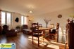Appartement Vente 2 chambres à Sainte-Marie-aux-Chênes - 177 500 € APPARTEMENT COCOONING TRAVERSANT F4/5 89 m²
Au 1er étage.
Petite copropriété de 3 appartements sur 3 niveaux. Syndic bénévole.
¤ SALON-SEJOUR, CUISINE INDEPENDANTE, 2 CHAMBRES, 1 CHAMBRE-BUREAU
¤ SALLE DE BAIN-WC.
¤ ESPACE JARDINET TERRASSE PRIVE.
¤ ENSEMBLE DOUBLE GARAGE INDÉPENDANT & ATELIER-REMISE SUR 50 M² + COMBLE.
DISPONIBLE DE SUITE.
BIEN IDÉAL POUR PRIMO-ACCÉDANTS, ARTISAN, AMOUREUX DU BRICOLAGE.
Vous ne pourrez qu’apprécier la fonctionnalité et sa situation.
Dès l’entrée, vous accédez à l’espace d’accueil, il dessert les pièces à vivre, les chambres, la salle de bain.
L’ensemble de l’appartement est traversant orientation des pièces à vivre Sud, Sud-Ouest.
Les espaces de vie salon, séjour bureau sont lumineux de par
leurs positionnement offrant un cadre de vie convivial.
Vous bénéficierez d’une grande cuisine dînatoire.
La salle de bain de belle taille bénéficie d’une fenêtre.
Vous disposerez d’un double garage individuel et d’un espace atelier remise sur 50 M² plus comble pour stocker le rêve de tout artisan, bricoleur.
Un espace terrasse jardinet indépendant, pour vos plantations et passer d’agréables moments.
Un bien atypique de qualité, idéalement situé à découvrir sans attendre !
Double vitrage PVC récent, chauffage individuel au gaz, sol parquet.
Pas de travaux sur la copropriété. Toiture et façade en parfait état.
Vous vous épanouirez dans ce bien en toute quiétude et sécurité !
Syndic bénévole. Charges annuelles 350,- €
Copropriété de 3 appartements. 1 par niveau.
Honoraires à la charge des vendeurs.
Une visite s’impose !
Renseignements et visites sur RDV
CONTACT 06 30 55 11 48 ou par Mail : mark-com@live.fr
Visites 7 jours sur 7 sur RDV.
Capt’Immo 3%
Votre solution Immobilière !
Moins d’honoraires !
Conseils et services en plus !