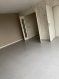 Appartement Location 1 chambre à Montigny-en-Ostrevent - 500 € c.c. Appartement 1 chambre garage. Votre agence Vitrin immo vous propose cet appartement , à proximité de toutes commodités ainsi que des axes autoroutiers. Idéalement situé, commerces, écoles, ...dans une belle résidence propre et sécurisé. Cet appartement se compose: d'une entrée, d'un salon séjour lumineux , une cuisine, salle de bain avec baignoire, une chambre ,un cellier et de rangement intégrés. Garage et stationnement privé à l'intérieur de la résidence. Secteur recherché, Pour tout renseignement veuillez contacter directement notre agence.