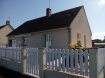 Maison Vente 2 chambres à Aubigné-Racan - 93 900 € Pavillon plain-pied très bon état. A 15 km de Château du Loir environ, Pavillon de plain pied en très bon état proche tous commerces, quartier résidentiel, offrant un salon/séjour, deux chambres, une salle de bains, wc, lingerie, garage, cave sous la maison , jardin clôt de 494 m² avec chalet en bois. Pavillon habitable tout de suite.*Honoraires inclus charge acquéreur : 7.93% TTC (prix 87000.00 euros hors honoraires).