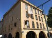 Appartement Location à Thionville - 690 € c.c. Studio Thionville. Au centre de Thionville, studios entièrement rénovés et meublés au 3eme étage d'un immeuble de caractère. Cuisine équipée ouverte sur la pièce à vivre, salle de bain.Avec balcon,Accès ascenseur, chauffage électrique.A 650m de la gare (9 minutes).Disponible fin 2020.