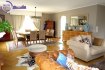 Maison Vente 5 chambres à Senningerberg - Prix sur demande New Keys vous propose cette superbe villa située à Senningerberg, à moins de 10 min de l'aéroport et du quartier de Kirchberg. Proche du Golf, vous profiterez d'un environnement résidentiel et verdoyant à la fois paisible et proche de toutes les commodités.
Cette propriété d'exception bénéficie d'une belle surface de vie, lumineuse et fonctionnelle, de +/- 460 m2 répartie sur 3 étages comme suit:
***RDC***
-Hall d'entrée
-Living traversant avec feux ouvert de +/- 67 m2 et accès terrasse
-Spacieuse cuisine tout équipée
-Sanitaires visiteurs
-3 Chambres avec parquet bois au sol, dont une suite parentale avec sa salle de douche (à l'italienne) et sa pièce de dressing.
-Salle de bain
***Etage 1***
-Hall de nuit
-Espace bureau
-Chambre avec parquet bois
-Salle de douche
-Salle de jeux / espace lounge de +/- 67m2
***Sous-sol en rez de jardin avec espace bien-être***
-Magnifique piscine intérieure avec accès direct au jardin
-Salle de sport avec sa salle de douche
-Salle de relaxation avec sauna
Pour compléter cet espace bien-être, le sous-sol dispose également d'une buanderie, d'une cuisine d'été, d'une pièce de stockage, et permet un accès direct à un grand garage pouvant accueillir jusqu'à 4 véhicules.
Le balcon / terrasse dessert l'ensemble du RDC et vous offrira une agréable vue sur le jardin arboré de la propriété.
Les prestations mise à disposition par ce bien rare vous feront profiter d' une qualité de vie optimale.
Pour plus d'informations et /ou visites, veuillez nous contacter au 27 99 86 23 ou par email à l'adresse info@newkeys.lu
