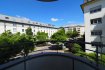 Appartement Vente 2 chambres à Luxembourg-Cents - 630 000 € ***SOUS COMPROMIS***
immohub, votre partenaire dans l’immobilier à Luxembourg-Cents, vous propose en exclusivité un appartement 2 chambres au deuxième étage avec ascenseur dans une résidence datant de 1998, implantée dans un quartier résidentiel calme avec toutes les commodités à proximité.
L’appartement d’une surface habitable de 90 m2 se compose comme suit:
- Spacieux Hall d’entrée de 13,42 m2 (Interphone, Placard encastré…)
- WC séparé 1,82 m2
- Buanderie & Réserve de 2,06 m2
- Double séjour de 26 m2 donnant accès au balcon de 7,28 m2
- Cuisine équipée ouverte
- Chambre I 15,71 m2 (parquet)
- Chambre II 13,01 m2 (parquet)
- Salle de bains (WC, lavabo simple, baignoire / douche, sèche serviette)
Détails:
- Date de construction 1998
- Ascenseur
- Double vitrage / Chassis en ALU
- Volets manuels (un électrique)
- Dalles en béton
- 17 unités / 5 étages
- Chauffage au gaz (Chaudière: 2007)
Proximité:
-Centre Médical, Police, Delhaize Proxy, Papeterie, Coiffeur, Transports
public
Cet appartement est vendu sous le régime du bail emphytéotique.
Pour tout renseignement supplémentaire n'hésitez pas à nous contacter via info@immohub.lu