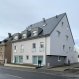 Appartement Location 2 chambres à Hosingen - 1 250 € Home Project vous propose la location d'un bel appartement lumineux de 86.58 m2, au 1ier étage d'une petite résidence, offrant:
*un hall d' entrée,
*cuisine équipée ouverte avec grand living
donnant sur une terrasse de 22.81m2,
*2 chambres à coucher,
*salle de bains avec douche,
*WC séparé,
*débarras,
*cave,
*buanderie,
*triple vitrage,
*un emplacement extérieur
*garage fermé
Disponibilité: 01.05.2021
Loyer Charges : 1.250 200 = 1.450 €.
Garantie 3 mois : 4.350 €
Frais d'agence : 1.462,50 €