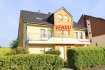 Appartement Vente 2 chambres à Hautcharage - 395 000 € *** VENDU ***
CONCILIUM Immobilière,
Vous propose ce bel et charmant appartement lumineux de 72m2, situé au Rez-de-chaussée d'une résidence bien entretenue à quelques minutes de l'axe routier.
Ce bien est composé comme suit :
-Un hall d'entrée
-Une cuisine équipée donnant sur le salon et la salle-à-manger
-Deux chambres
-Une salle de douche avec WC
-Une salle de bain avec WC
-Une terrasse
-Une Cave
-Un Emplacement intérieur
***Nous recherchons en permanence pour la vente et pour la location, des appartements, maisons, terrains à bâtir etc. pour notre clientèle.
N'hésitez pas à nous contacter si vous avez un bien pour la vente ou la location.***
Estimations gratuites.
Pour l'obtention de votre crédit, notre relation avec nos partenaires financiers vous permettra d'avoir les meilleurs conditions, inclus dans nos services GRATUITS.