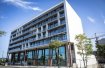 Local commercial Location à Esch-sur-Alzette - 8 965 € SIGELUX Real Estate vous propose à la location ce local commercial situé en face de l'Université, au Rez de Chaussée.
2 Emplacements de parking inclus dans le loyer.