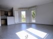 Appartement Location 2 chambres à Dudelange - 1 250 € Appartement lumineux avec une surface habitable d’environ 86m2 situé au 2ième étage avec ascenseur composé comme suit:
Hall d’entrée , WC séparé, vaste et lumineux living/salle à manger de 30m2 avec accès au balcon, cuisine équipée ouverte, 2 chambres, une salle de bain avec douche, lavabo, bidet et WC, buanderie, cave et garage fermé.
Le bien est complété par un emplacement de parking extérieur.
Conditions :
- CDI
- pas d’animaux domestiques
- Bail fixe et non renouvelable pour un an
Bonnes connections aux grands axes routiers, transports communs. Ecoles, crèches et commerces à proximité.
Pour tous renseignements supplémentaires ou pour convenir un rendez-vous pour une visite, n’hésitez pas à nous contacter au (+352) 691 400 705 ou par email : info@17b.lu