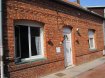 Maison Vente 2 chambres à Cambrai - 71 280 € Axe Cambrai - Saint Quentin. Maison de village bâtie sur 368m2 comprenant : hall, cuisine, séjour, WC, Salle de bains. A l'étage : palier, 2 chambres, 1 bureau. chauffage électrique - garage - jardin non attenant - servitude de passage Prix 71280 euros dont 8% d'honoraires à la charge de l'acquéreur 66 000 euros net vendeur