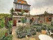 Maison individuelle Vente 5 chambres à Grevenmacher - 1 200 000 € Jolie Maison bi familiale située à Grevenmacher près du stade avec vue imprenable sur les vignes de la Moselle.
La maison se divise en habitation principale et un grand studio (le tout autorisé par la commune), bon rendement locatif.
Elle se compose comme suit:
Rez-de-chaussée:
- Hall d'entrée, WC séparé, cuisine équipée, salle à manger/séjour avec feu ouvert, les deux pièces donnent accès sur la loggia totalement vitrée avec jolie vue dégagée sur la Moselle.
1er étage:
- Pallier desservant 3 chambres à coucher dont une en suite parentale avec salle de douche privée, salle de bain.
Les combles isolés et aménagés comprennent:
un salon TV, une chambre à couchée et une salle de douche.
Sous sol:
- Un Appartement indépendant avec accès privatif comprenant: hall d'entrée, living, cuisine équipée, salle de douche, terrasse, ( actuellement sous contrat locatif).
La maison comprend également plusieurs caves, buanderie débarras, divers terrasses extérieure.
Chaufferie (chaudière Buderus à mazout de 2017).
Deux garages de 29m2 et divers emplacements de parking extérieur.
La propriété vous surprendra par ses aménagements extérieurs, (cuisine d'été, jardin, potager), plusieurs terrasses en pierres naturelles se répartissent créant ainsi plusieurs ambiances, jardin arboré avec abri, apportent tout le charme à cette propriété et vous pourrez profiter de votre intimité sans vis-à-vis.
Situation:
L'autoroute A1 passe juste à côté de Grevenmacher et offre d'excellentes liaisons de transport en destination de Kirchberg, Luxembourg et Trèves.
Grevenmacher est une petite ville très calme avec toutes les infrastructures, écoles, piscine en plein air, centres commerciaux, centre sportif, restaurants, pistes cyclables le long de la Moselle, médecins, parcours de santé et de fitness, forêts, etc...).
- Le prix s'entend commission d'agence compris à charge du vendeur.
Nous sommes aussi disponibles pour les visites le samedi.
Selon la disponibilité des propriétaires.
Nous recherchons en permanence pour la vente et pour la location,
des appartements, maisons, terrains à bâtir etc pour notre clientèle déjà existante.
Achat par notre société aussi.
N'hésitez pas à nous contacter si vous avez un bien pour la vente ou la location.
Estimation gratuites voir conditions en agence.
Ref agence :Maison_Greven