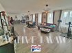 Appartement Fameck 4 pièce(s) 117 m2. NOUVEAUTÉ !

Situé au calme, sur la commune de Fameck, à proximité immédiate des axes autoroutiers, transports, écoles et commerces, au sein d'une copropriété atypique de 7 logements répartis sur 3 bâtiments, découvrez ce spacieux appartement de type F4 offrant plus de 117m2 au 1er étage ainsi qu'une cave et un garage fermé.

Dés l'entrée dans l'appartement, vous serez immédiatement séduit par cette vaste pièce de plus de 62m², offrant des espaces de vie confortable pour y installer grand salon-séjour, parfait pour recevoir et d'une partie réservée à la cuisine ouverte, le tout bénéficiant de nombreuses ouvertures sur l'extérieur avec une vue dégagée.

Vous apprécierez également les 3 chambres faisant 15, 13 et 11 m², ainsi que le wc indépendant et la salle de bain équipée d'une baignoire-douche, double vasque et branchement machine à laver.

En plus de coin de rangement dans l'appartement, la cave vous apportera une véritable solution de rangement en plus du garage, permettant également de se stationner dans la cour privative.

** Pour votre confort : Isolation intérieur / Chauffage individuel électrique / TRIPLE VITRAGE ET DOUBLE VITRAGE PVC + Volet battant et roulant / Raccordement Fibre optique OK / Absence d'anomalie électrique / Absence d'amiante dans le logement / Syndic bénévole ** À VISITER SANS TARDER **

Faible charges de copropriété de 20€/mois comprenant électricité des communs et l'assurance immeuble / Aucune procédure en cours

DPE réalisé le 19/05/2026 : logement classé C pour 145kWh/m²/an ainsi que A pour les émissions de gaz à effet de serre pour 5kg co²/m²/an.
Montant estimé des dépenses annuelles d'énergie pour un usage standard : entre 1 590€ et 2 200€ par an. Prix moyens des énergies indexés sur les années 2021, 2022, 2023 (abonnements compris)
Les informations sur les risques auxquels ce bien est exposé sont disponibles sur le site Géorisques : www.georisques.gouv.fr »

Prix de vente honoraires à charge vendeur

Pour plus de renseignements votre conseiller immobilier :
Mme PETITFRERE Marie : 06 95 67 68 76
Copropriété de 11 lots - dont 7 lots habitation. (Pas de procédure en cours).
Charges annuelles : 240.00 euros.