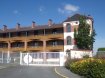 Appartement Vente 3 chambres à Maubeuge - 153 700 € RÉSIDENCE SÉCURISEE avec PARC ARBORE PRIVATIF. Appartement lumineux en très bon état général comprenant : Entrée, salon, salle à manger, cuisine équipée, 3 chambres et salle de bains . 3 caves et garage.
Classe énergie : D
Copropriété de 24 lots ().
Charges annuelles : 2033 euros.