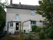 Maison Vente 2 chambres à Beaumont-sur-Dême - 64 800 € . Maison de bourg comprenant : Entrée, cuisine, salon/séjour, buanderie, salle d'eau avec WC. 2 chambres à l'étage avec pièce à aménager. Grenier sur le tout. Jardin, terrain de 547 m2.