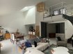 Maison Location 3 chambres à Vatimont - 965 € c.c. VATIMONT - Maison récente 130 m2 . -- A 30 min de METZ -- VATIMONT --
Lumineuse maison de 130 m2 avec belles prestations et beaux volumes construite en 2017. Ce bien comprend au rez de chaussée une grande pièce à vivre avec cuisine ouverte et équipée (four, plaque, hotte) d'une superficie de 57 m2 offrant une vue directe sur la terrasse et le jardin. Vous trouverez également une buanderie, un wc séparé et un garage 2 voitures.
Au 1er étage se présente une belle mezzanine donnant sur le séjour pouvant faire office de bureau, trois chambres, une salle de bains avec douche et baignoire et un wc séparé.
Chauffage au sol/ DPE EN COURS
Disponible à partir du 14 novembre 2023
Loyer : 965.00 EUR
AGENCE VENNER IMMOBILIER : 03.87.63.60.09