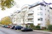 Appartement Vente 3 chambres à Luxembourg-Centre ville - 860 000 € Situé dans une rue très calme du quartier de Cents à Luxembourg-ville, nous vous proposons cet appartement à vendre sous les conditions d'un bail emphytéotique
New Keys vous propos ce bel appartement de +/- 111 m2 à Luxembourg ville (Cents) dans une résidence récente et bien entretenue (construction de 2005)
Il se compose de la manière suivante :
Hall d'entrée
Cuisine équipée ouverte avec son îlot/bar sur un chaleureux living.
Salon/ salle à manger avec accès terrasse privatif et jardin en commun. .
3 chambres de +-15,71m2, 13m2, 11m2
Salle de bains avec douche, lavabo, Wc
2ème salle de bains avec baignoire, Double vasque, Wc
Buanderie
Pour compléter ce bien, vous disposez également d'un emplacement intérieur et d' une cave, terrasse. vous profitez également d'un agréable jardin en commun.
Proche de toutes les commodités (supermarchés, crèches, parcs..), la résidence profite d'un environnement calme et bien desservie à seulement 10 min de Kirchberg et du centre ville (arrêt de bus devant la résidence, accès rapide aux axes autoroutiers).
Fonds de réserve existant 40.000
N'hésitez pas à nous contacter au 27 99 86 23 ou par mail info@newkeys.lu pour plus d'informations ou une éventuelle visite
Ref agence :5003306