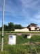 Terrain constructible Vente à Guénange - 75 000 € Terrain plat dans une rue très calme de GUÉNANGE, partie village.
Surface de 312m2, entièrement viabilisé.
Idéalement situé, accès rapide à l'autoroute A31, à 10mn de Thionville,
emplacement parfait pour les travailleurs frontaliers (LUXEMBOURG).
Ecoles et commerces à proximité directe.
Pour construction d'une maison BIG HABITAT de plain pied 89m2. (135000€)