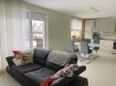 MERSCH, 21, rue Lankheck, dans un immeuble récent, appartement de 80 m2 au premier étage comprenant : hall d'entrée, living, une cuisine équipée ouverte sur living, un balcon de 4,80 m2, deux chambres à coucher, salle de bains avec WC, une cave, un emplacement intérieur et un emplacement extérieur. Contrat de bail de deux ans minimum. Disponible le 15 octobre 2026. Frais d'agence : un mois de loyer, 50% à charge du locataire, 50% à charge du bailleur. Contact et visites: Arianna GHITTINO, téléphone : 691 205 573, email : arianna@parkagence.lu