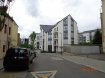 Appartement Vente 1 chambre à Luxembourg-Bonnevoie - 550 000 € Agréable appartement à vendre à Luxembourg-Bonnevoie situé au 2ème étage d'une résidence.
- hall d'entrée
- salle de douche
- beau séjour / salle à manger avec coin cuisine équipée, sortie sur balcon de 5m²
- 1 chambre à coucher
- cave
- 1 emplacement intérieur
- buanderie commune.