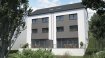 Maison jumelée Vente 3 chambres à Hobscheid - 866 200 € +++MAISON LOT 9 +++Nouvelle construction de 2 maisons à Hobscheid.Surface habitable : 140 m2.La maison se compose comme suit : Au rez-de-jardin - cuisine ouverte- salon- salle à manger- WC séparé- Cave / rangementAu Rez-de-chaussée : - hall d'entrée- chambre à coucher 1- débarras- garage double pour 2 voitures cote-àcote.Au 1° Etage : - 2 chambres à coucher, - 1 Dressing, - 1 salle de bain douche- débarras--- TECHNIQUES SPÉCIAUX ---- Maison NZEB (Nearly Zero Energie Building)- Isolation poussée- Ventilation contrôlée double flux- Chaudière gas à condensation- Châssis PVC Triple vitrage- Volets roulants électriquesPrix de la maison et terrain 866.200 € 3% et frais d'architecte inclus.Terrain de 3,22 ares.Début des constructions immédiatement après autorisation.Un descriptif détaillé ainsi que des plans et un cahier des charges sont à votre disposition sur demande à notre agence ou par e-mail : info@immo-diederich.luRef agence :841015