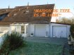 Maison Vente 4 chambres à Mondelange - 262 500 € * MONDELANGE, MAISON DE TYPE F6 DE 148 M² SUR 14 ARES A DECOUVRIR *. Sandrine Di Francesco au 06 33 83 40 82 ( titulaire de la carte professionnelle de la chambre des commerces Siret :78900935400018 ) vous propose cette maison de 148 m² des années 1980 située dans une impasse, proche des écoles,de l' A4/A31 et de toutes les commodités.
Cette maison construite sur 14 ares, offrant de beaux volumes, comprend une belle pièce de vie de 31 m² environ donnant accès direct sur son terrain.
Deux pièces de 13 m² environ pouvant servir de chambres, une cuisine indépendante aménagée ( à relooker selon ses goûts ), un wc.
A l' étage : quatre chambres dont une bénéficiant d' un balcon ainsi qu' une salle de bain avec wc à relooker .
Pour compléter ce bien, Un garage prévu pour deux véhicules ainsi qu' une dépendance pouvant servir de cuisine d' été. Chauffage au Gaz. Excellent DPE ( C ).
A réconforter au niveau des papiers peints et de quelques finitions de type menuiserie.
*Les visites auront lieu uniquement après un premier entretien téléphonique.*