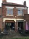 Maison Vente 3 chambres à Aniche - 146 000 € A vendre à Aniche, cette maison de ville rénovée avec 2 garages à proximité de toutes commodités et à 10 minutes de l'axe Valenciennes Lille.Jolie maison rénovée comprenant une entrée, un salon/séjour traversant, une cuisine équipée, une salle de bain avec baignoire et douche, trois chambres, un dressing/bureau, 2 WC, grenier aménagé, cave, et jardin.Petit plus: Secteur calmeAvis de l'agence: Légères finitions extérieursVilles proches: Somain, Lallaing, Douai, ...
