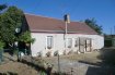 Maison Vente 3 chambres à Lamnay - 102 950 € SORTIE DE VILLAGE. Entre La Ferté Bernard et Vibraye, C IMMOBILIER vous propose en EXCLUSIVITE une agréable maison sans vis-à-vis d'une surface d'environ 90 m². Elle offre: cuisine aménagée équipée/repas avec cheminée, salon, trois chambres, salle d'eau, WC, lingerie. Sur l'arrière: atelier, remise et une cave. Bucher. Garage. Joli terrain clos, potager, verger et prairie pour 3675 m². LAISSEZ VOUS SEDUIRE !!!
*Honoraires inclus charge acquéreur : 8.37% TTC (prix 95000.00 euros hors honoraires).