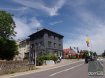 Bureau Location à Strassen - 1 850 € Bureaux meublés au 2ième étage /combles de 96 m2 dans une petite résidence contemporaine à proximité des surfaces commerciales et du réseau routier , offrant grand bureau au 1er étage avec cuisine équipée ouverte et WC séparé, sous les combles possibilité de faire 2 bureaux supplémentaires ou bien pièces d'habitation avec salle de douche , 1 garage fermé, cave, buanderie commune , animaux domestiques interdits dans l'immeuble, accès par entrée résidence côté route d'Arlon disponible 01 octobre 2017Ref agence :103334