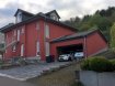 Maison Vente 5 chambres à Kirf - 510 000 € Benjamin Invest vous propose cette charmante maison bi-familiale construite en 2007 à Kirf (DE) avec une surface habitable de +/- 225m2, un grand garage pour deux voitures, 6 emplacements devant la maison ainsi qu’un terrain de 13,36 ares.
La maison se compose comme suit :
Rez-de-chaussée (Appartement +/- 90,5m2) :
Hall d’entrée
Grande cuisine équipée ouverte sur le living avec accès sur la terrasse
2 chambres à coucher
Une salle de bain
1er et 2ème étage (Duplex +/- 136m2) :
Hall d’entrée
Grande cuisine équipée ouverte sur le living
Salle à manger
Dressing
3 chambres à coucher
Une salle de bain
Un WC séparé
Le duplex dispose en plus d’une entrée séparée à l’arrière de la maison.
Pour tout complément d‘information, n'hésitez pas à nous contactez par téléphone au 28 77 88 22.
Nous sommes également disponibles pour organiser les visites le samedi !
Nous sommes, en permanence, à la recherche de nouveaux biens à vendre (des appartements, des maisons et des terrains à bâtir) pour nos clients acquéreurs.
N‘hésitez pas à nous contacter si vous souhaitez vendre ou échanger votre bien, nous vous ferons une estimation gratuitement.