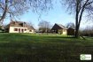 Maison Vente 4 chambres à Saint-Aubin-des-Coudrais - 193 350 € SAINT AUBIN DES COUDRAIS. C IMMOBILIER vous propose une fermette dans un cadre enchanteur dans un hameau sans aucune nuisance. Elle offre une vaste pièce de vie d'environ 65 m2 en trois espaces, cuisine aménagée, séjour, salon avec cheminée, une chambre avec mezzanine/bureau, chaufferie/lingerie, WC. A l'étage: palier, trois chambres, salle de bains, WC. Second bâtiment renfermant: un logement avec cuisine, deux pièces, salle d'eau avec WC. Abri pour véhicule. Atelier. Terrain clos et arboré pour 5100 m2.
