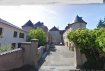 Appartement Vente 2 chambres à Moulins-lès-Metz - 129 000 € Moulins-lès-Metz, produit rare F3 de 76.3m². Dans un cadre exceptionnel, un château du XVIè siècle.
Dans une petite copropriété de 4 lots, un vaste appartement de 3 pièces composé d'une entrée, un salon-séjour, deux chambres, une salle de bain, un wc. une cuisine équipée.
Un garage. Chauffage individuel au gaz.
Copropriété de 4 lots (Pas de procédure en cours).
Charges annuelles : 600.00 euros.