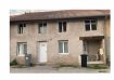 Immeuble de rapport Vente à Rémilly - 210 000 € IMMEUBLE DE RAPPORT. SPECIAL INVESTISSEUR ! ENTRE REMILLY ET FAULQUEMONT, Bel immeuble de rapport rénové en 2008 composé de deux logements avec chacun leur entrée indépendante. Il se compose au rez-de-chaussée d'un appartement F3 avec cuisine ouverte sur séjour, deux chambres, une salle de bains, une buanderie et une terrasse actuellement loué 563EUR/mois. Et au 1er étage, un appartement F5 composé d'une cuisine ouverte sur une grande pièce de vie, de trois chambres, d'une salle de bains et d'un wc séparé. Ce dernier habituellement loué 580EUR mensuel. Les appartements sont équipés d'un chauffage par le sol. PRIX : 210 000 EUR AGENCE VENNER IMMOBILIER REMILLY 03 87 63 60 09 ACHAT / VENTE / LOCATION / GESTION LOCATIVE