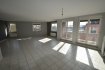 Appartement Vente 3 chambres à Remich - 475 000 € L'agence immobilière IMMO MAX à Luxembourg vous propose de venir découvrir ce grand appartement dans un immeuble idéalement situé à Remich
Sur une surface habitable d'environ 160 m², cet appartement se compose comme suit :
- Un grand séjour
- Une cuisine équipée fermé
- 3 chambres à coucher
- un grand débarras
- un wc séparé
- 1 salle de bain
- 1 salle de douche
A cela s‘ajoutent une cave et un balcon.
N'hésitez pas à consulter notre site pour retrouver des biens similaires WWW.IMMOMAX.LU
Vous souhaitez vendre?
Estimation immobilière gratuite de votre maison et estimation immobilière gratuite de votre appartement.