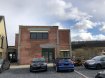 Local commercial Location à Mertzig - 1 980 € Local de commerce pour professions libérales/restaurations de 140 m2 avec grandes fenêtres, WC dames et hommes, située dans la zone industrielle à Mertzig.
Un grand parking est à disposition directement devant l'immeuble.
Disponibilité: 1 mai 2019
Ref agence :1228