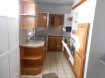 Local commercial Vente 3 chambres à Rang-du-Fliers - 165 000 € Réf: 5927 Local commercial rénové excellent état secteur gare SNCF RANG DU FLIERS libre de suite, terrain 500m2 clos Bar -avec logement T4 licence 4 Pièce de restaurant Bar, réserve, wc, cuisine équipée. Sur l'arrière séjour - Cuisine donnant sur la terrasse A l'étage:3 chambres, salle bains, bureau. 2 terrasses, cave, REF 5927